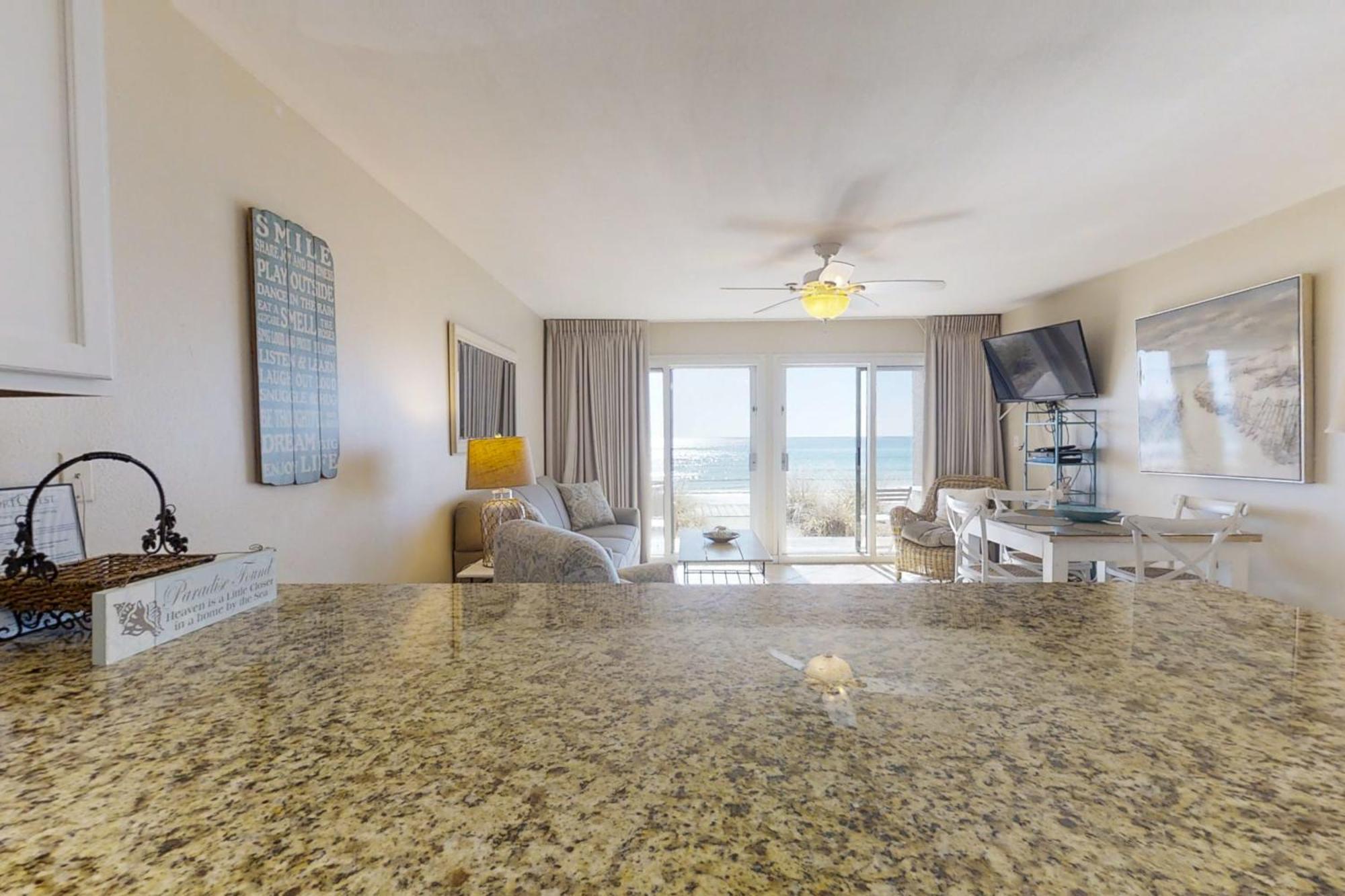 Crystal Sands III Destin Room photo